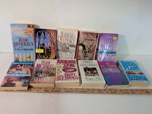 lot 280 image: Romance Novel Collection - 11 Paperback Books