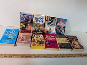 lot 281 image: Mixed Romance and Fiction Paperback Book Collection - 10 Books