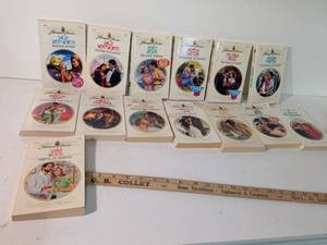 lot 293 image: Harlequin Presents Romance Novel Collection