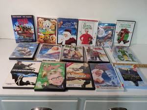 lot 303 image: Christmas Holiday Movie Collection DVD Bundle