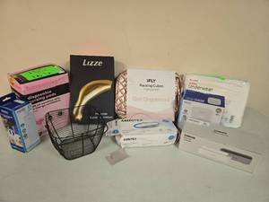 lot 134 image: Mixed Household and Personal Care Items Bundle