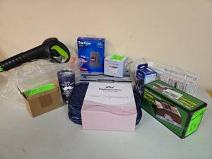 lot 137 image: Mixed Household Items Lot