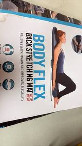 lot 166 image: BODYFLEX Back Stretching Mat with Heat&nbsp