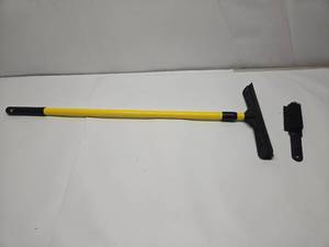 lot 214 image: Car Detailing Brush Set with Long Handle and Wire Bristle Brushes
