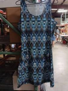 lot 30519 image: Blue Geometric Print Sleeveless Dress Size M - Retail $15