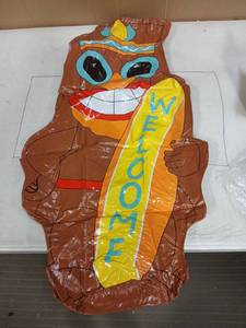 lot 24532 image: Leyndo 4pcs 3ft Inflatable Tiki Luau with Surfboard Decorations for Pool Party