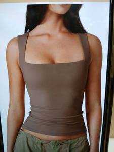 lot 30995 image: Hesayep Womens Square Neck Double Layer Tank Top Coffee Large