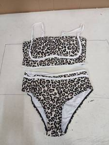 lot 31061 image: Leopard Print Two Piece Bikini Swimsuit Set Small - Retail $15