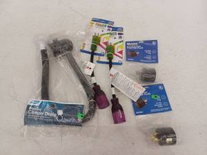 lot 14322 image: Miscellaneous Lot Of Items