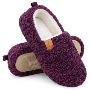 lot 11821 image: EverFoams Women��s Soft Curly Full Slippers Memory Foam Lightweight House Shoes Cozy Loafer with Polar Fleece Lining Dark Aubergine,9-10 US