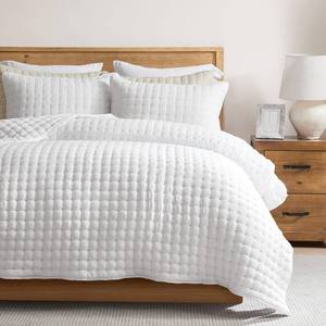 lot 3355 image: WDCOZY White King Size Quilt Bedding Sets with Pillow Shams, Lightweight Soft Bedspread Coverlet, Quilted Blanket Thin Comforter Bed Cover, All Season Summer Spring, 3 Pieces, 104x90 inches