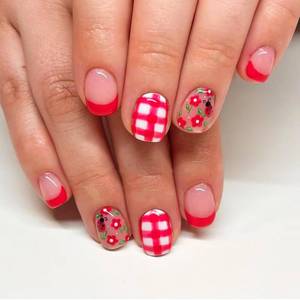 lot 6055 image: Mkwntg 24Pcs Spring Flower Press on Nails Short Square Fake Nails with Ladybug Lattice Design Red French Tip Pink Nude False Nails Summer Floral Full Cover Glossy Glue on Nails for Women Manicure DIY
