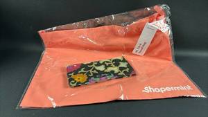 lot 111 image: NIP Shapermint Travel Bag and Vera Bradley Checkbook Cover