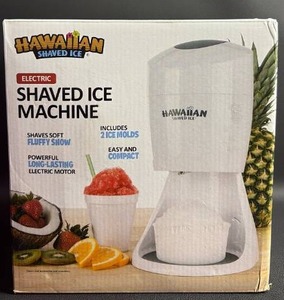 lot 145 image: NIB Hawaiian Shaved Ice Electric Machine with Ice Molds