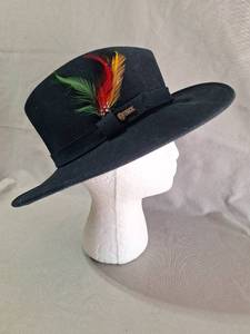 lot 56 image: Wool Outback Hat