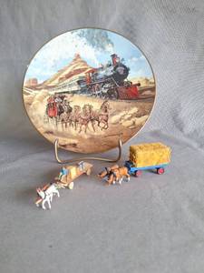 lot 83 image: Western Train Commemorative Plate with Horse-Drawn Wagon Toy Set