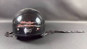 lot 27 image: Harley Davidson DOT Motorcycle Helmet