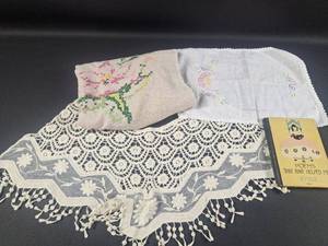 lot 188 image: Handmade Lace Collar, Table Doily &  Square Embroidered Table Cloth 34x34, Book of Poems