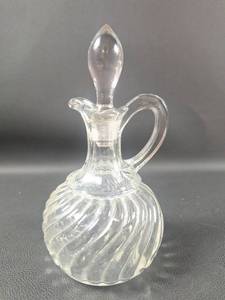 lot 196 image: Antique 1890s OilVinigar