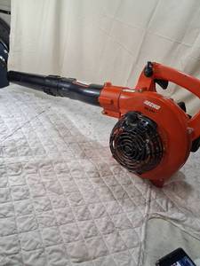 lot 61 image: Echo ES-250 Gas Leaf Blower