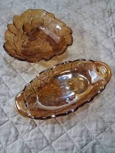 lot 96 image: Amber Glass Pressed Serving Bowls Set with Floral Pattern