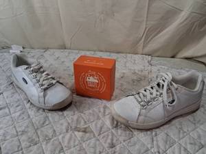 lot 150 image: White Converse Leather Sneakers size 10