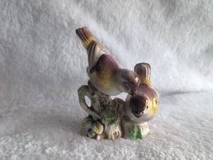 lot 504 image: Ceramic Bird Figurine on Branch Base