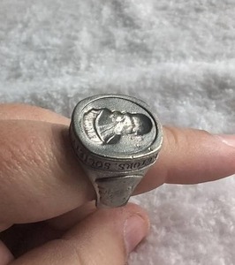 lot 2024 image: Franklin Collection Silver Signet Ring