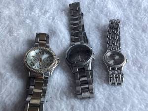 lot 2032 image: Mixed Brand Stainless Steel Watch Collection - 3 Pieces
