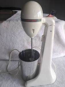 lot 2506 image: Back to Basics Soda Fountain Milkshake Maker with Stainless Steel Cup