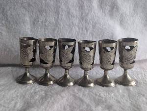 lot 3008 image: Silver Plated Shot Glass Holders - Set of 6