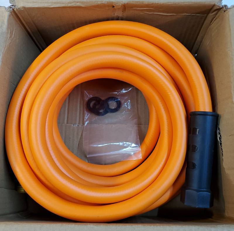 lot 16678 image: 15 ft x 58 200PSI Garden Hose Flexible Garden Hose Ultra Durable Water Hose Lightweight All-weather Outdoor Lawn Car Wash Backyard Burst Male-Female - Retail $20