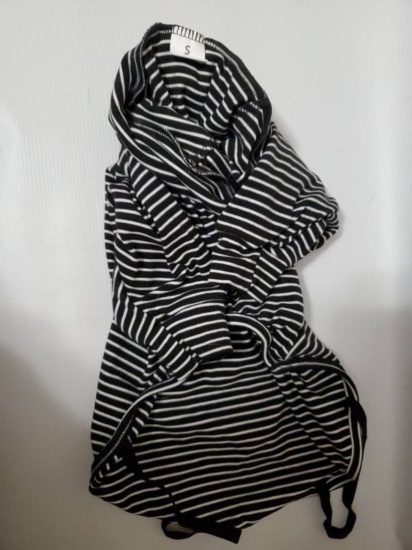 lot 36152 image: Striped Fleece Dog Sweater for Medium and Large Dogs, Turtleneck Warm Dog Winter Sweater Soft Stretchy Pet Sweatshirt for Shiba Inu, Corgi, Black-Striped(size-s) - Retail $15