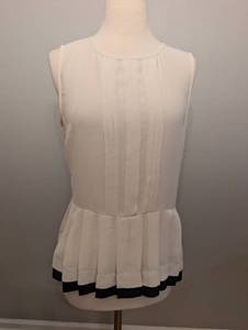 lot 3047 image: Cream Sleeveless Blouse with Pleated Hem and Black Trim - Size Medium&nbsp
