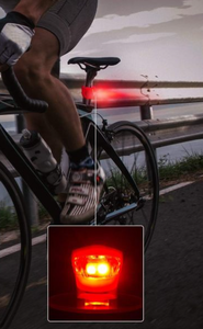 lot 3029 image: LED Silicone Bicycle Lights Rear Safety Lights - 2 ct
