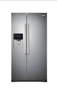 lot 1009 image: Samsung Side-by-Side Refrigerator with Water and Ice Dispenser - Retail $2,400