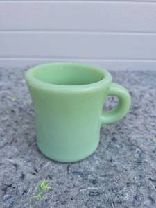 lot 15 image: Fire King Jadeite Coffee Mug