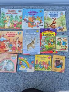 lot 146 image: Mixed Lot of Childrens Picture Books