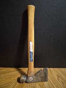 lot 182 image: Vaughan Hatchet Axe with Wood Handle
