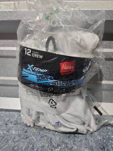 lot 220 image: Hanes X-Temp Crew Socks 12 Pairs White