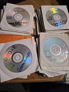 lot 223 image: Bulk Lot of Used DVDR and DVD-R Recordable Discs with Movies on Them - See All Pictures for Contents