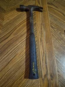 lot 308 image: Estwing Framing Hammer with Claw Head