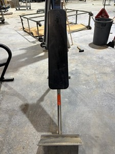 lot 19021 image: ADJUSTABLE WEIGHT BENCH