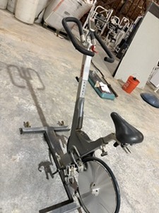 lot 19017 image: KEISER M3 SPIN BIKE