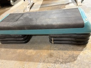 lot 19020 image: EXERCISE STEP PLATFORM WITH RISERS