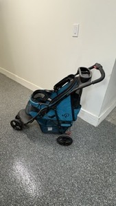 lot 19049 image: STROLLER