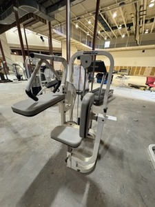 lot 19008 image: GYM EQUIP- Maxicam Arm EXT Machine