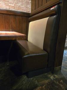 lot 21565 image: Commercial Restaurant Booth Seating