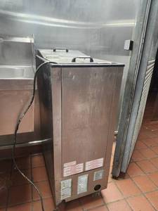 lot 15718 image: Commercial Stainless Steel Plate Warmer Cabinet