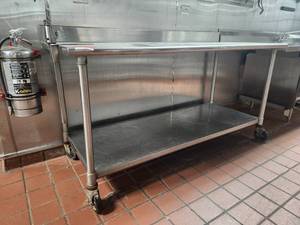 lot 15719 image: Commercial Stainless Steel Kitchen Work Table with Undershelf